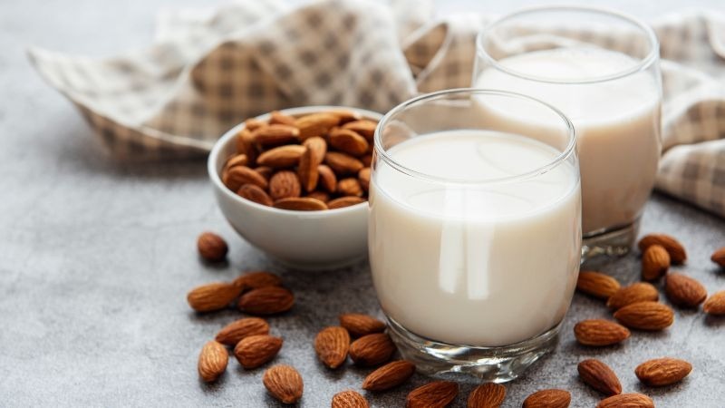 Cách làm sữa hạt từ hạnh nhân cho người bị tiểu đường