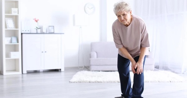 Loãng xương thường gặp ở người cao tuổi